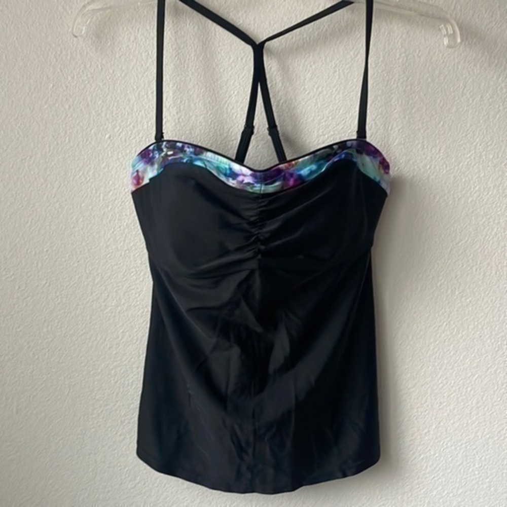 Athleta top swim top or workout top size 36B or C